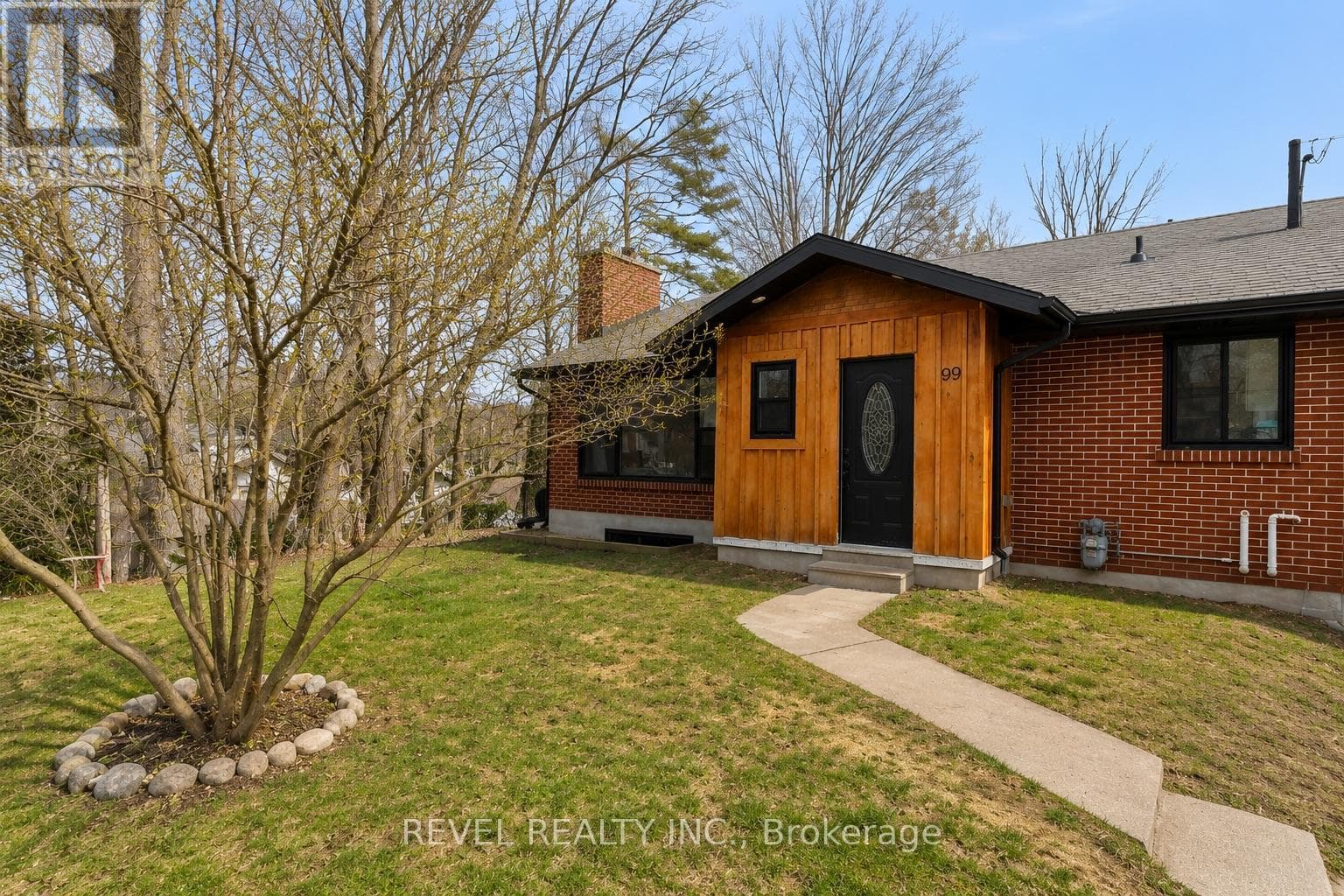 99 WELLINGTON STREET EAST, Toronto — photo 2