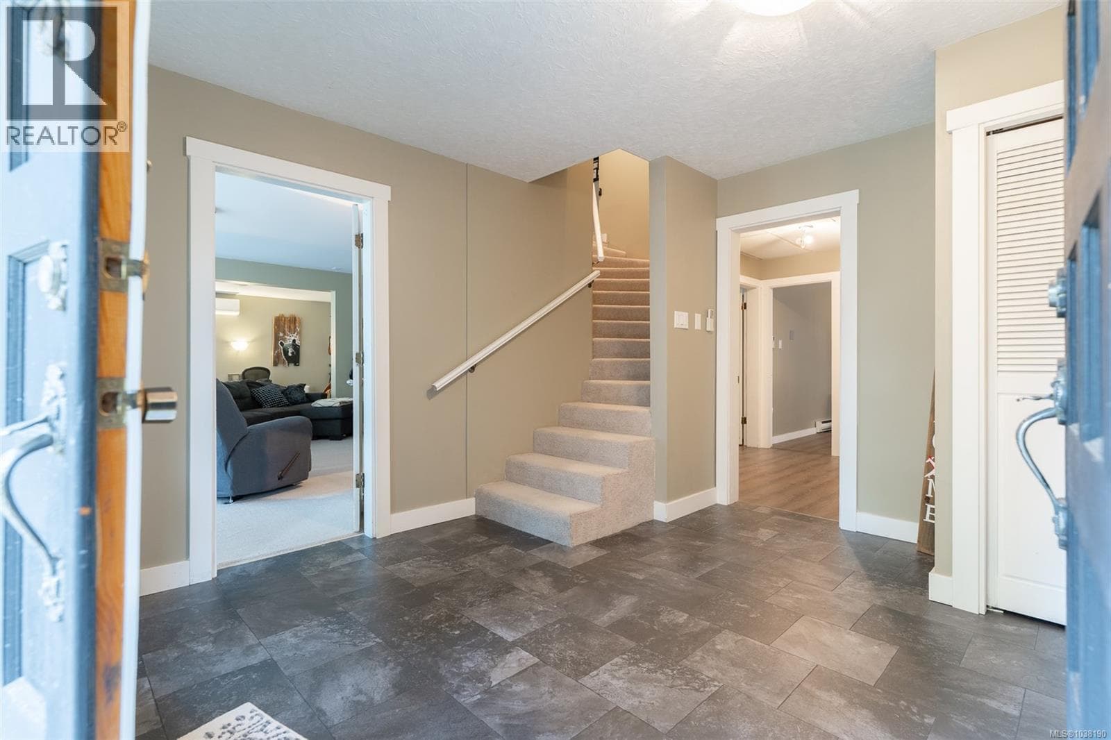 10115 South Dr, Vancouver Island — photo 5