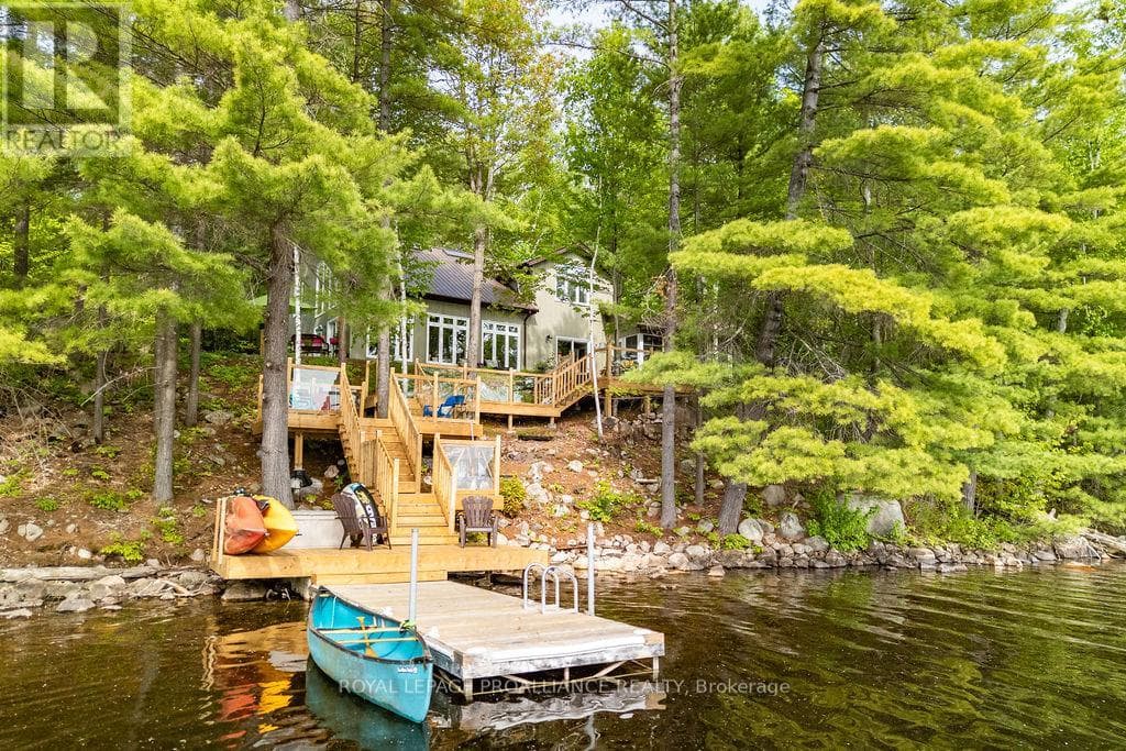 13 MAZINAW HEIGHTS ROAD N in 
