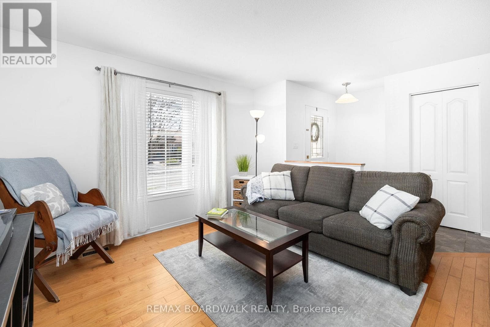 403 FLORA STREET, Ottawa — photo 4