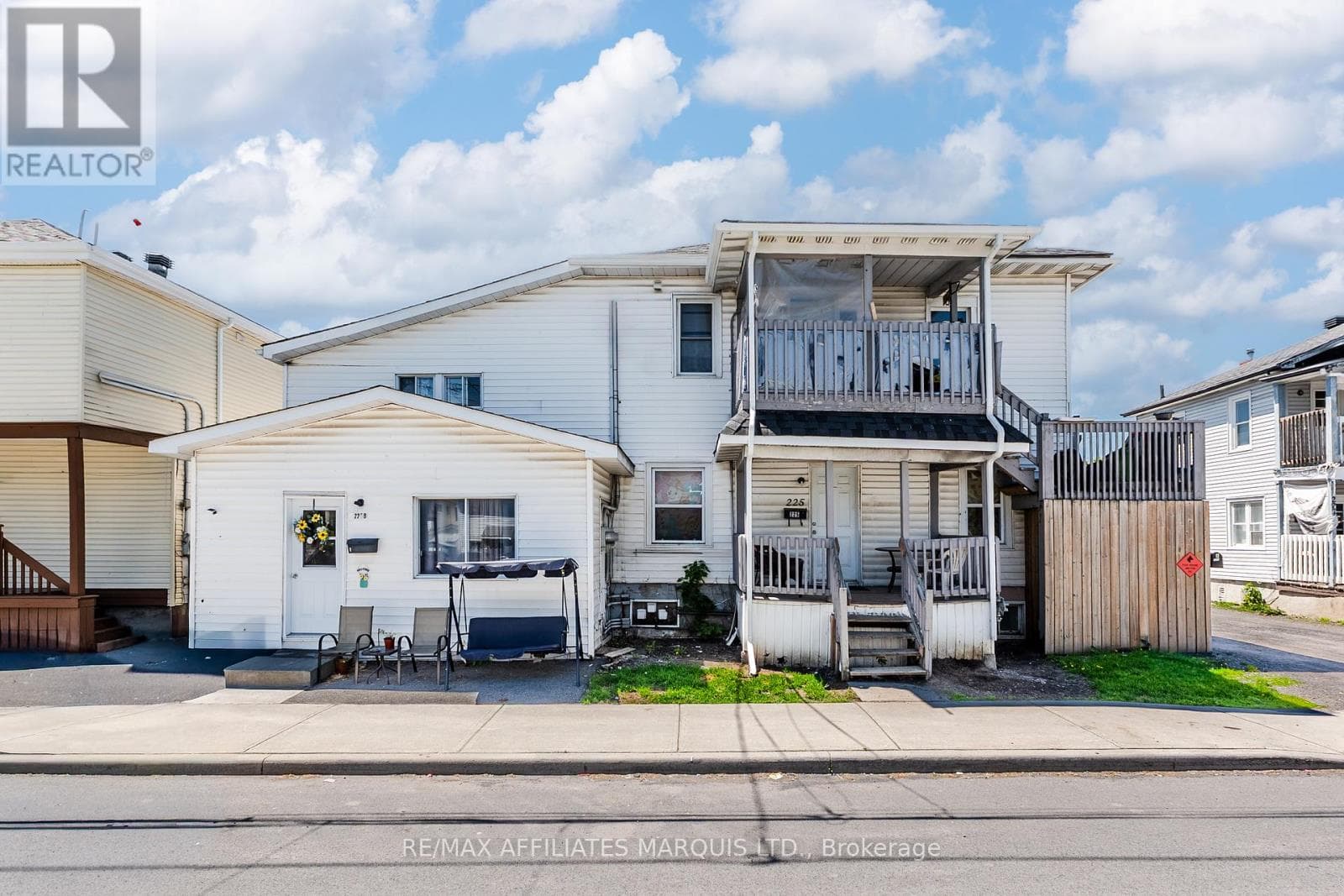 225 LOUISA STREET in 