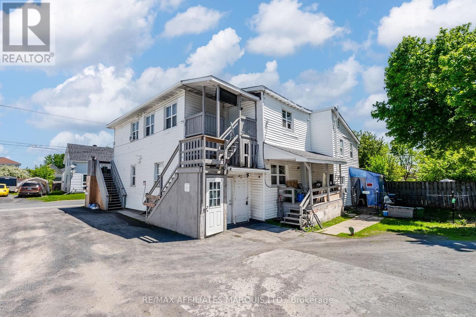 225 LOUISA STREET, Cornwall — photo 5