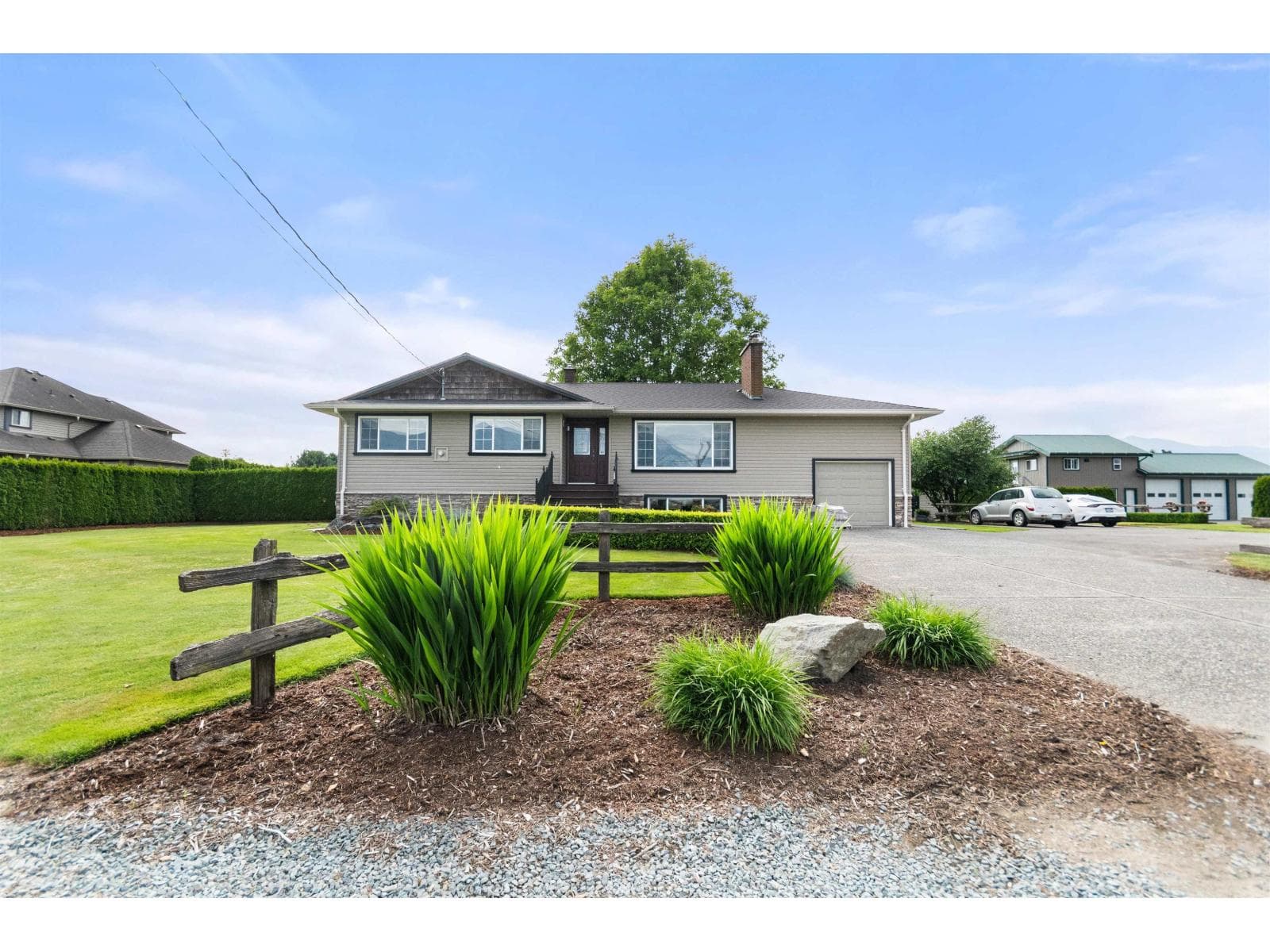 10195 GILLANDERS ROAD, East Chilliwack, Chilliwack — photo 2
