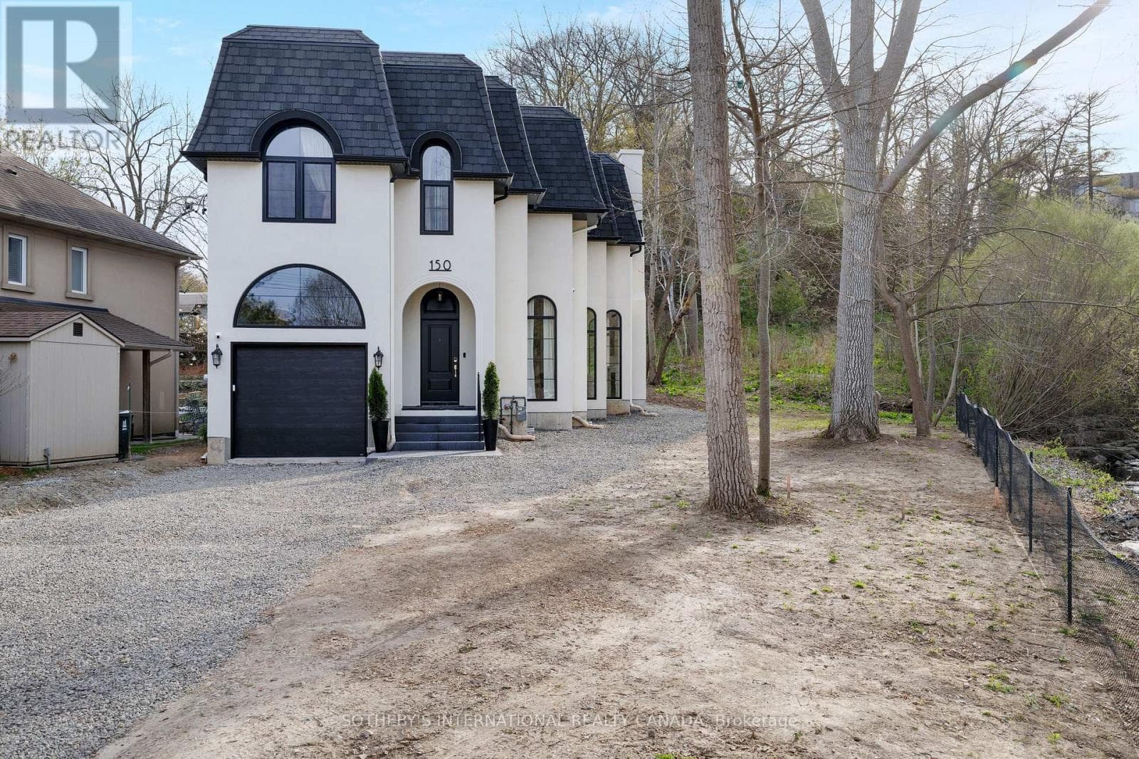 150 EDENBRIDGE DRIVE, Toronto — photo 3