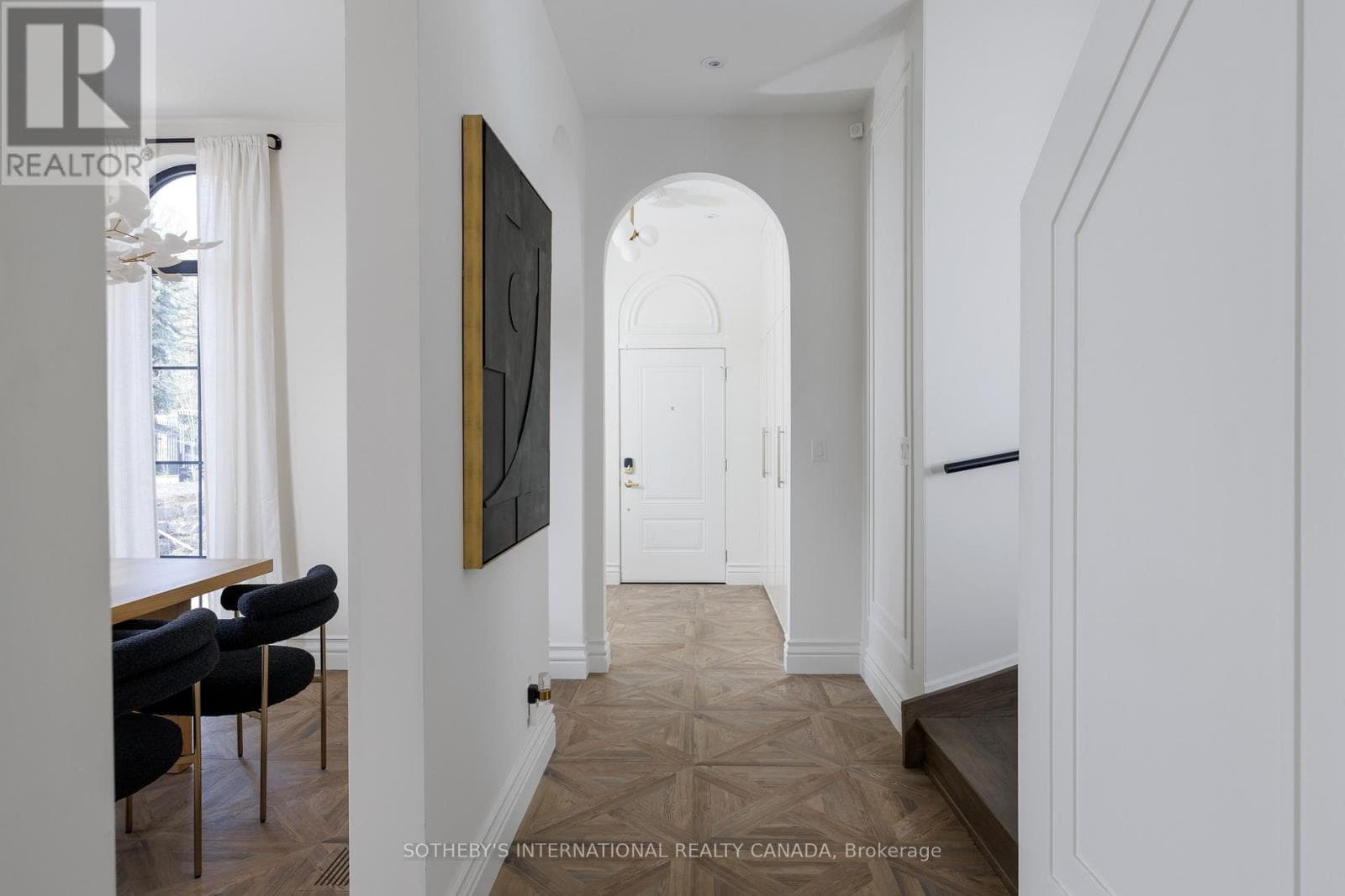150 EDENBRIDGE DRIVE, Toronto — photo 4