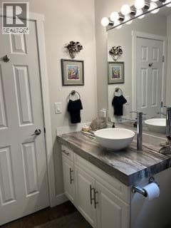 458 415 COMMONWEALTH ROAD, Interior REALTORS® — photo 4