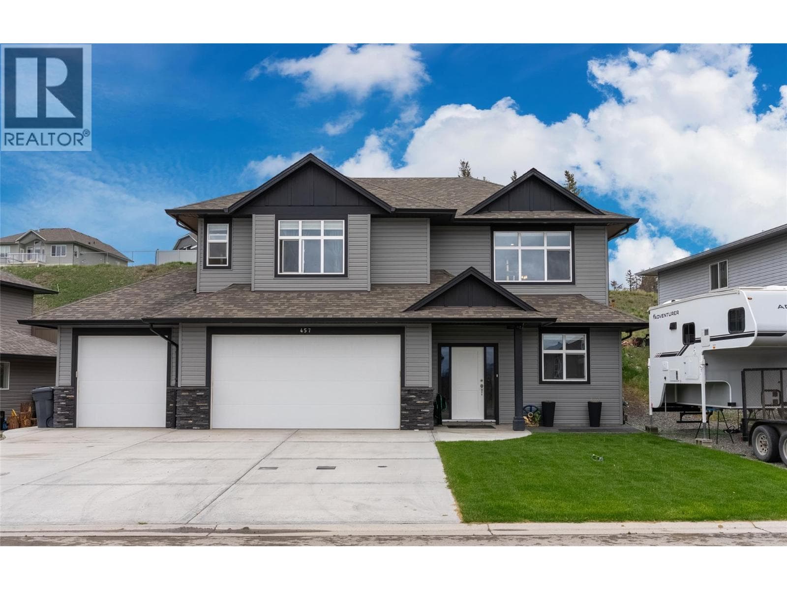457 Daladon Drive, Interior REALTORS® — photo 2