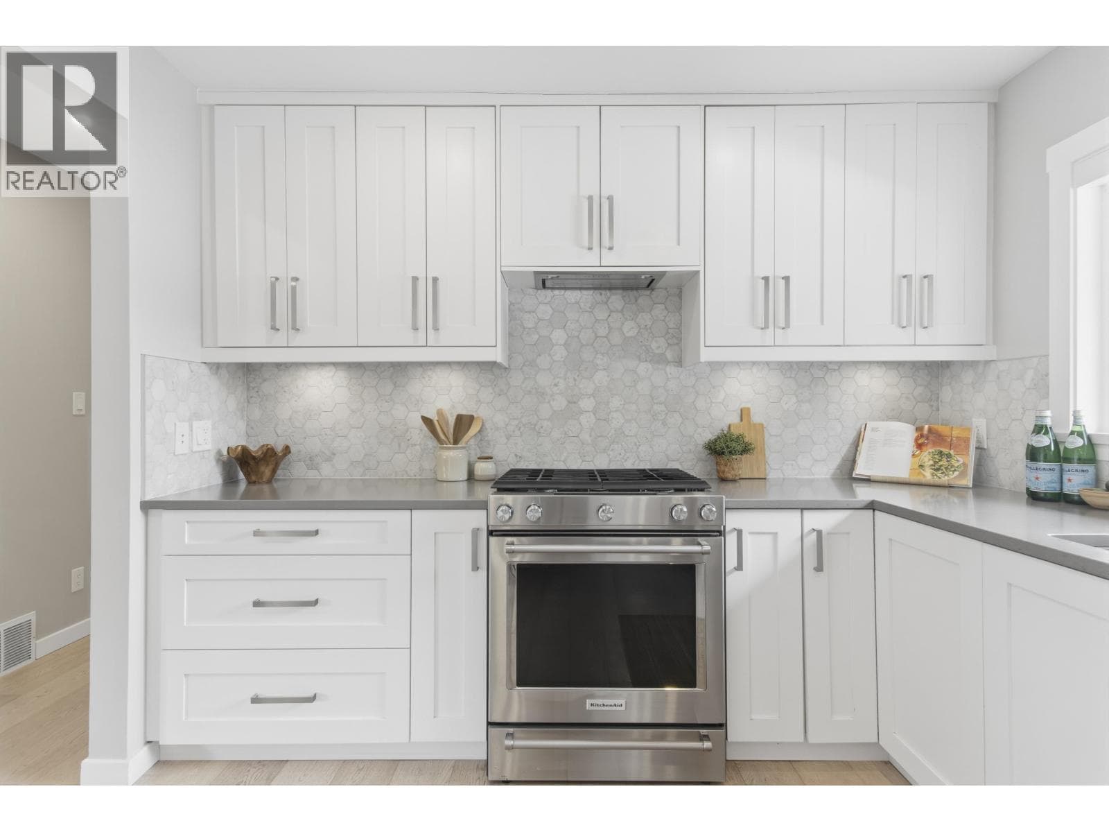 2101 DIAMOND ROAD, Greater Vancouver