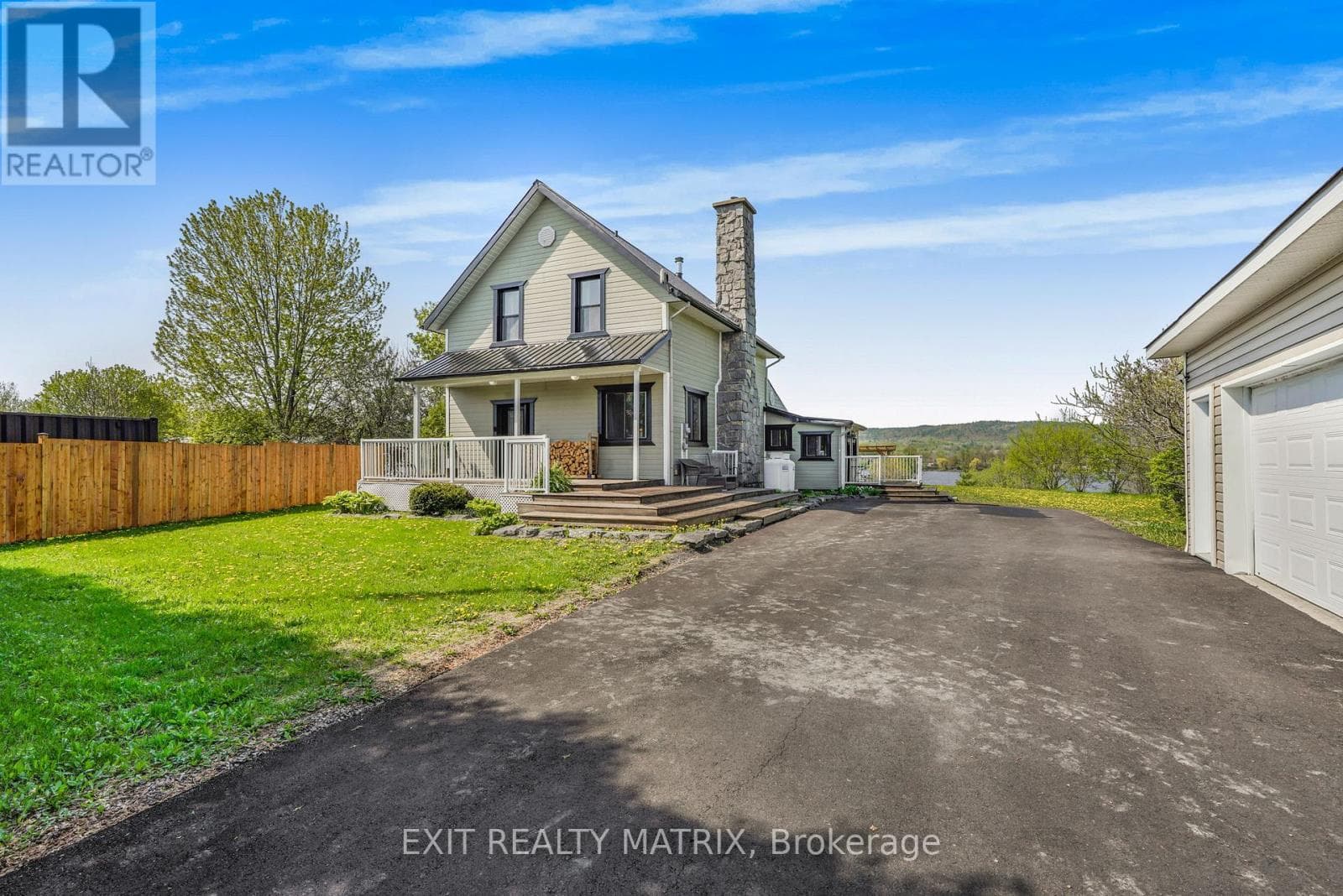 1871 LAJOIE STREET, Ottawa