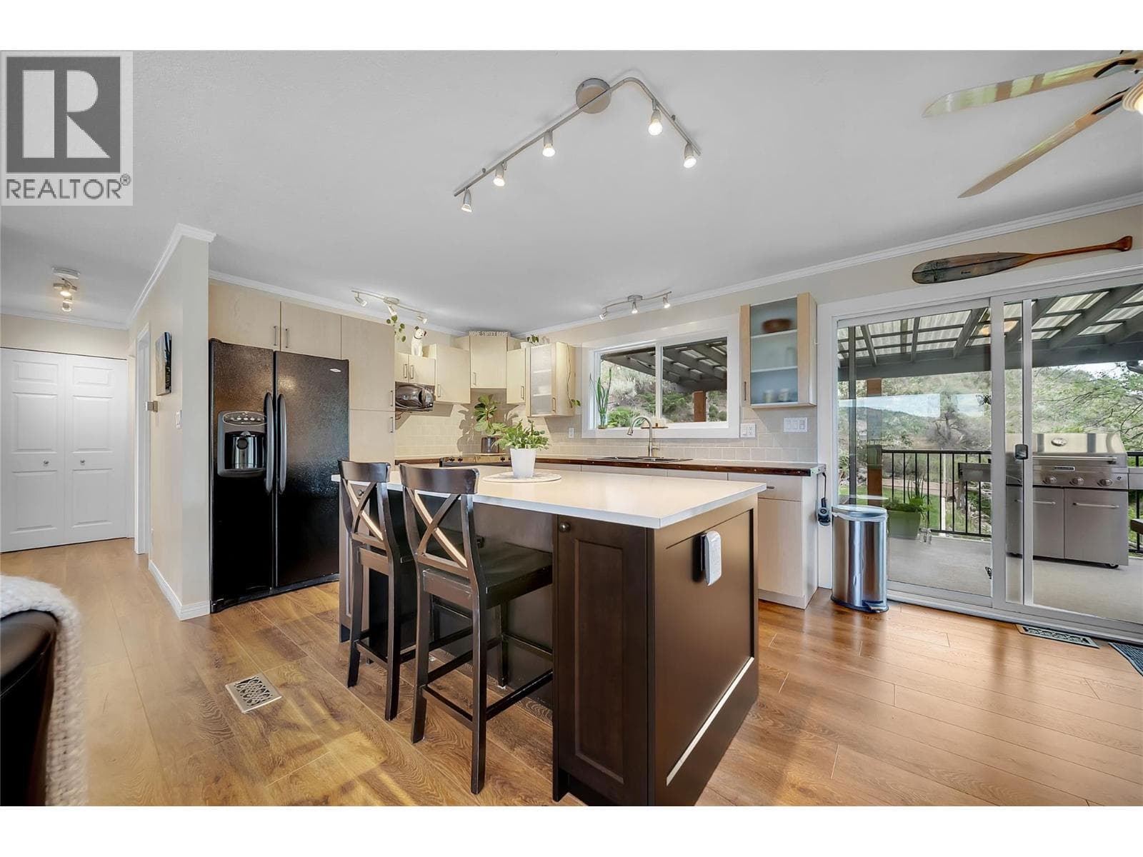 20177 Garnet Valley Road, Interior REALTORS® — photo 4