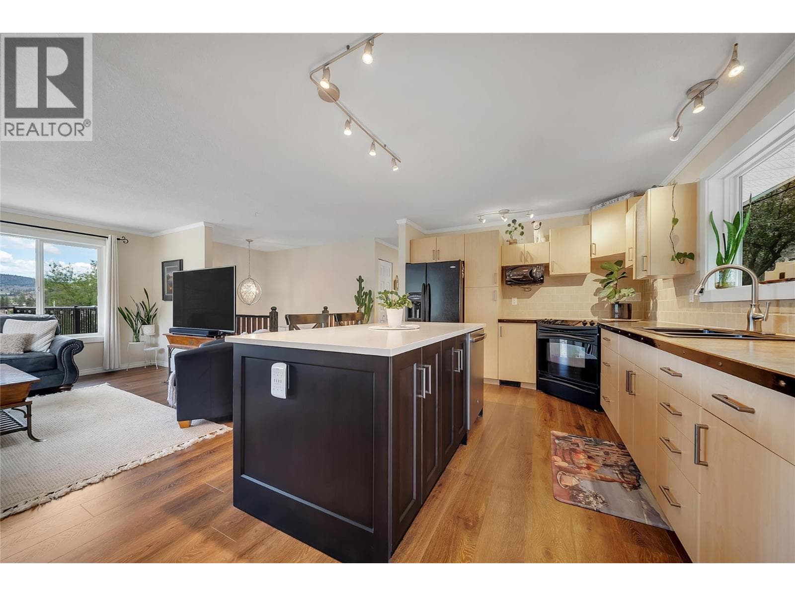 20177 Garnet Valley Road, Interior REALTORS® — photo 5