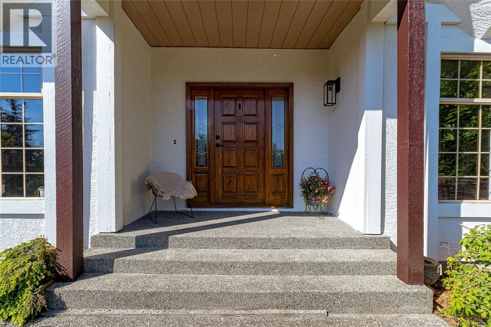 1855 Camas Dr, Victoria — photo 4