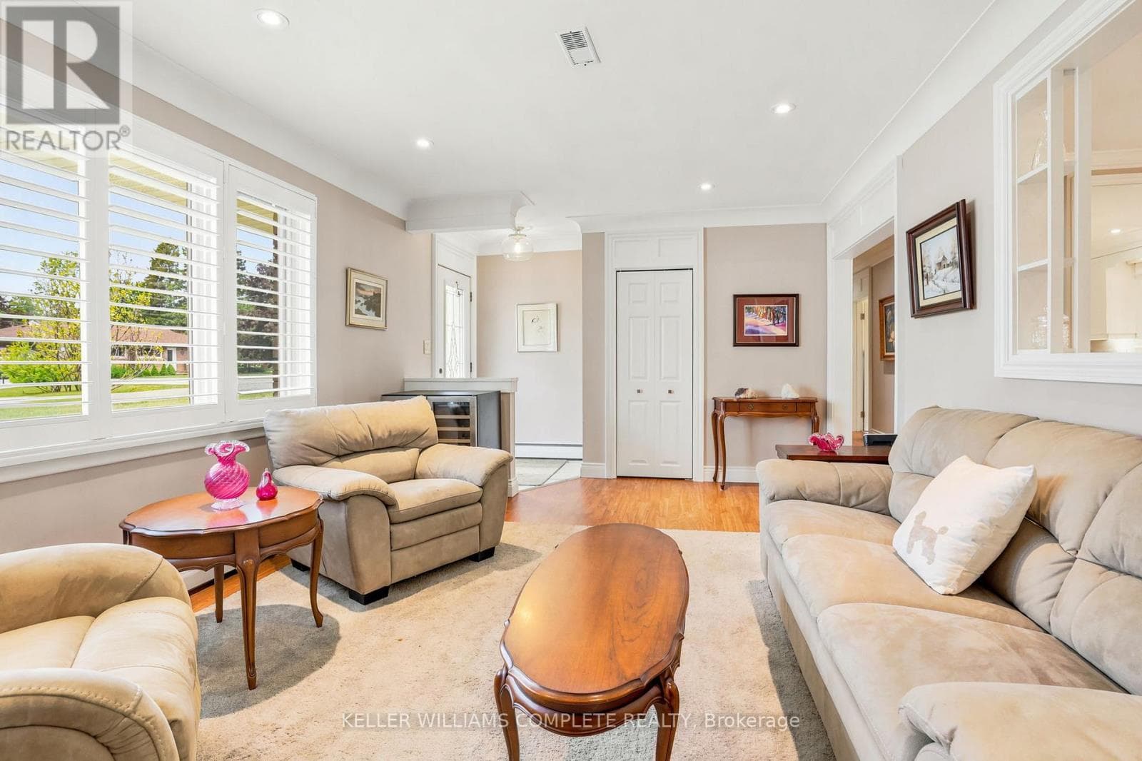 6 STEWART Drive, Toronto — photo 4