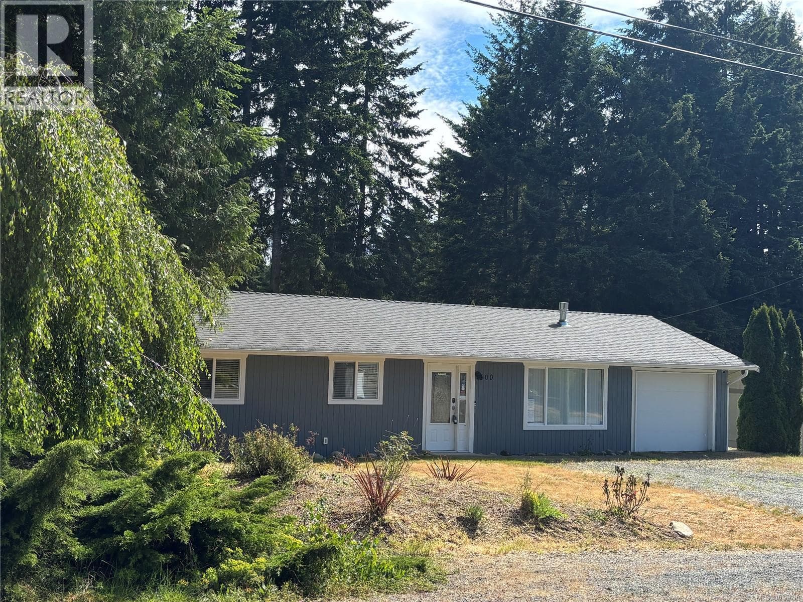 600 Sumac Dr, Vancouver Island — photo 3