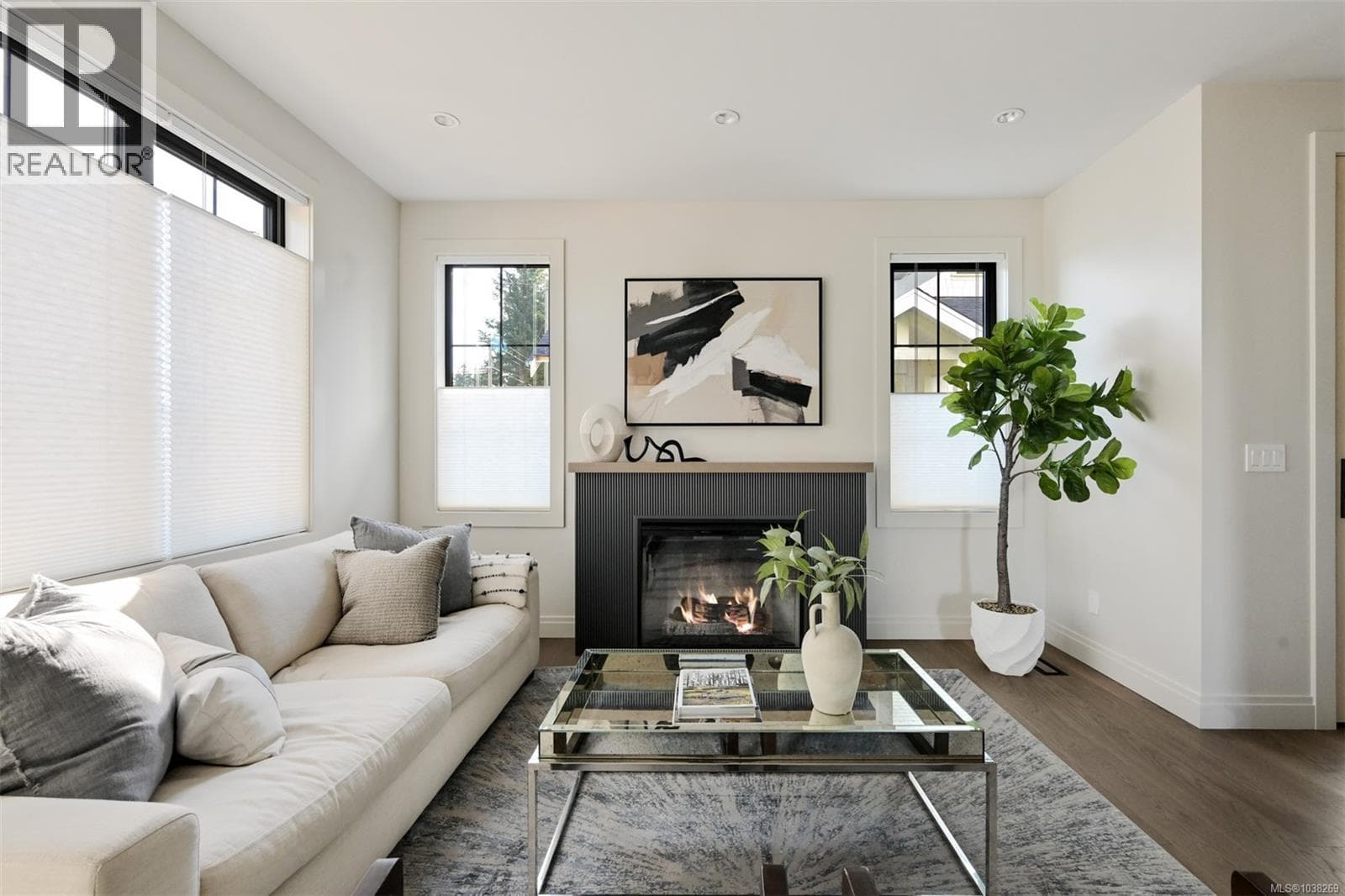 3 5032 Wesley Rd, Victoria — photo 5