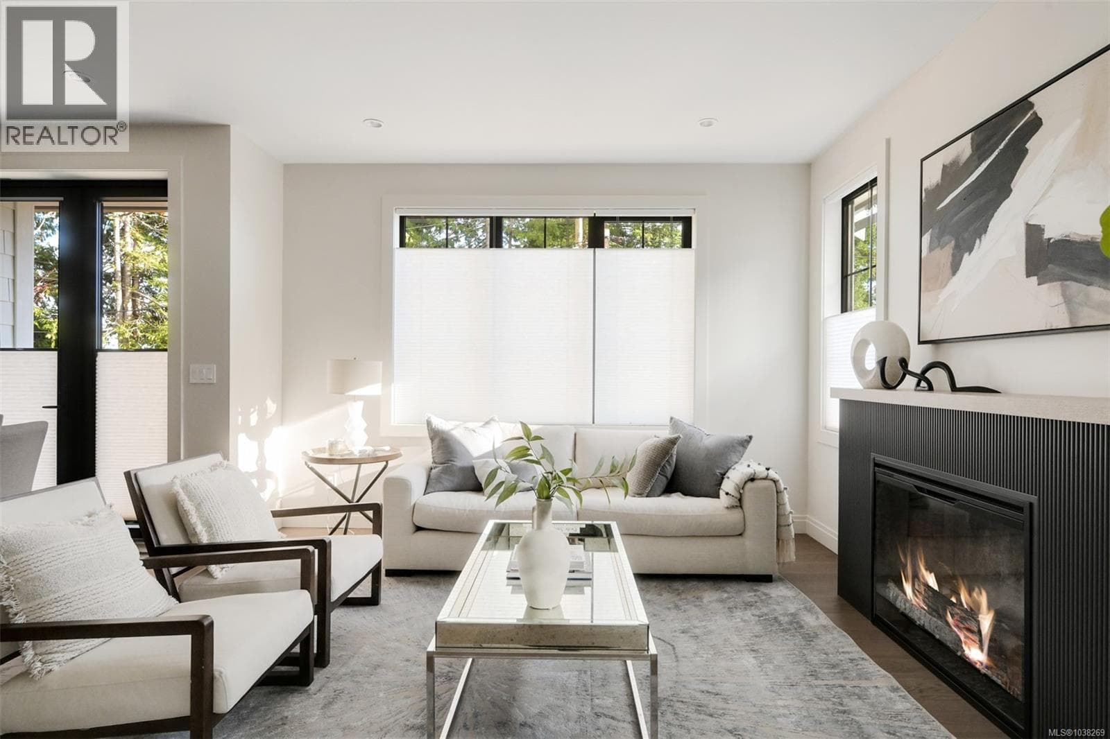 3 5032 Wesley Rd, Victoria — photo 4