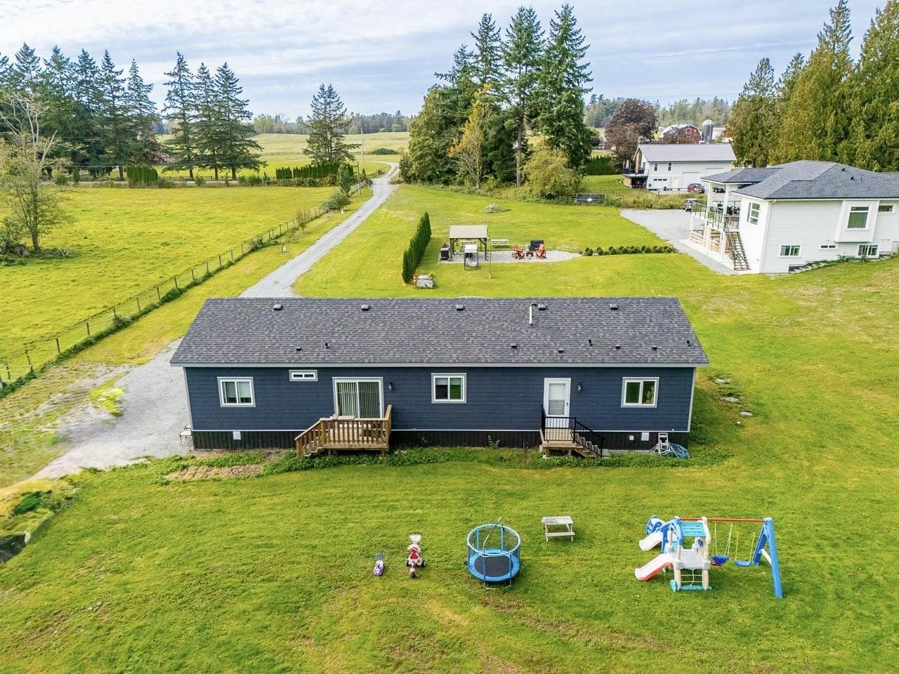 934 248 STREET, Fraser Valley — photo 2