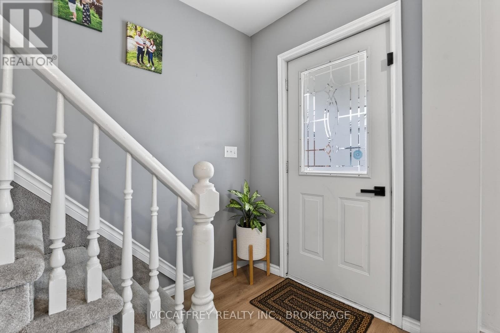 427 THOMAS STREET, Kingston — photo 3