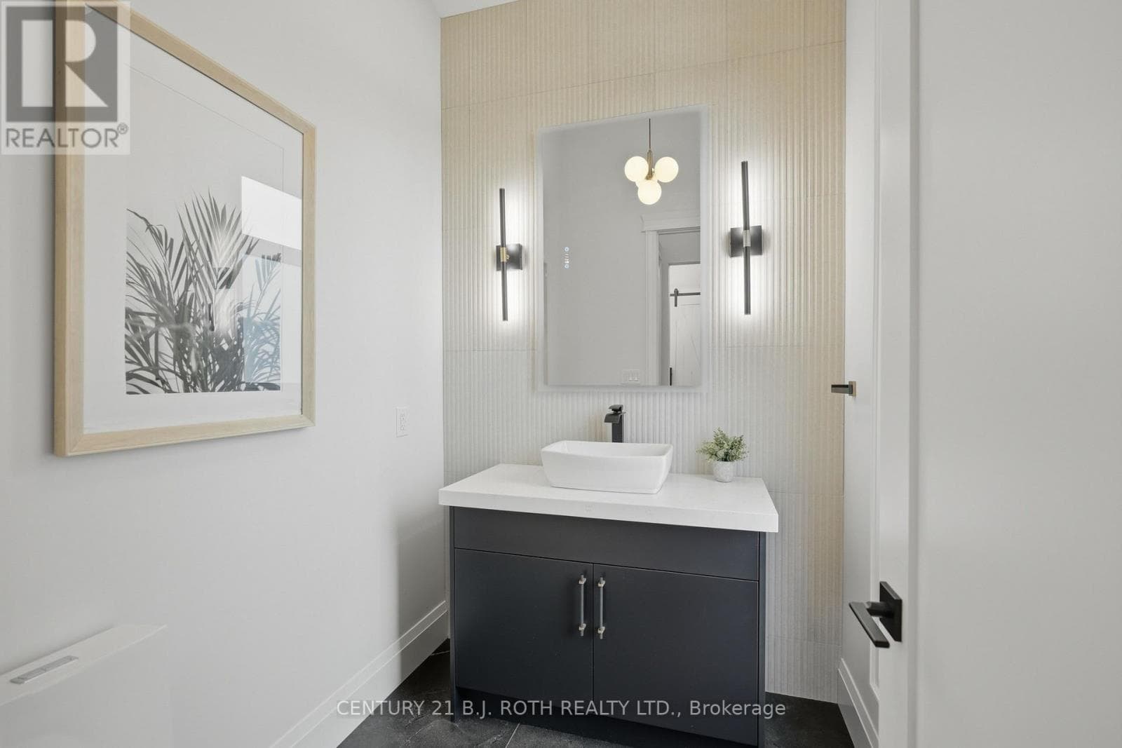 31 MARNI LANE, Toronto — photo 5