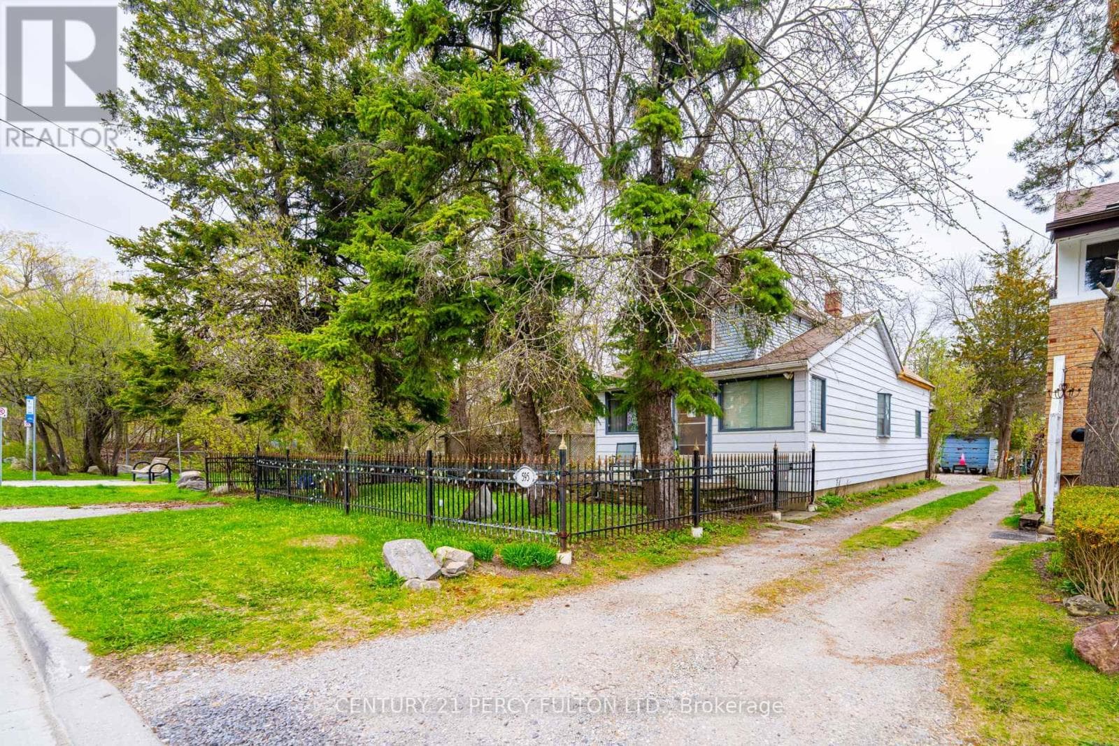595 NORTH LAKE ROAD, Toronto — photo 5
