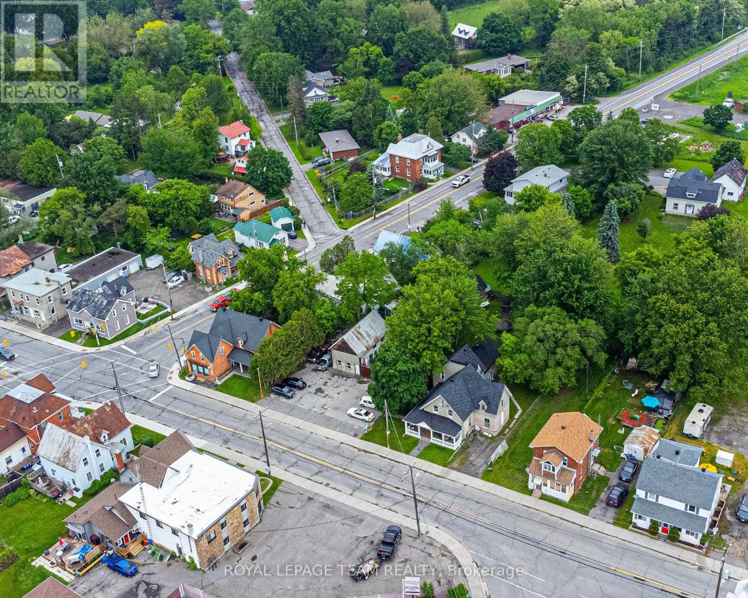 6607-6613 FOURTH LINE ROAD in NORTH GOWER - KARS