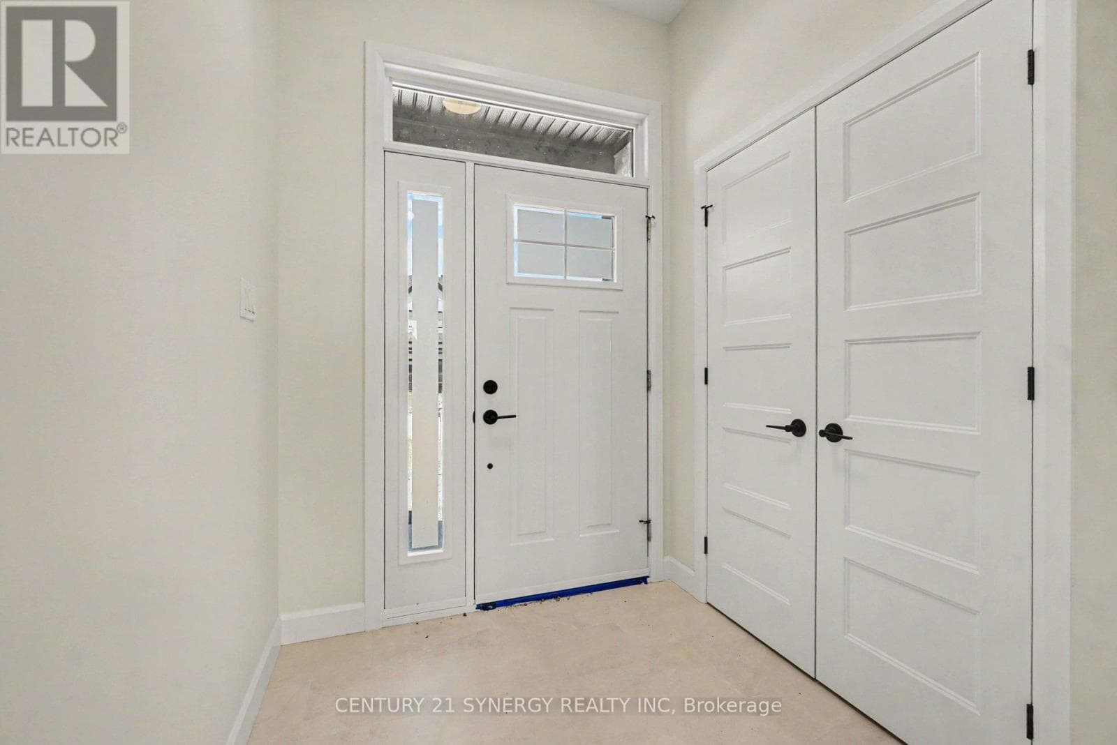 68 HELEN STREET, Ottawa — photo 3