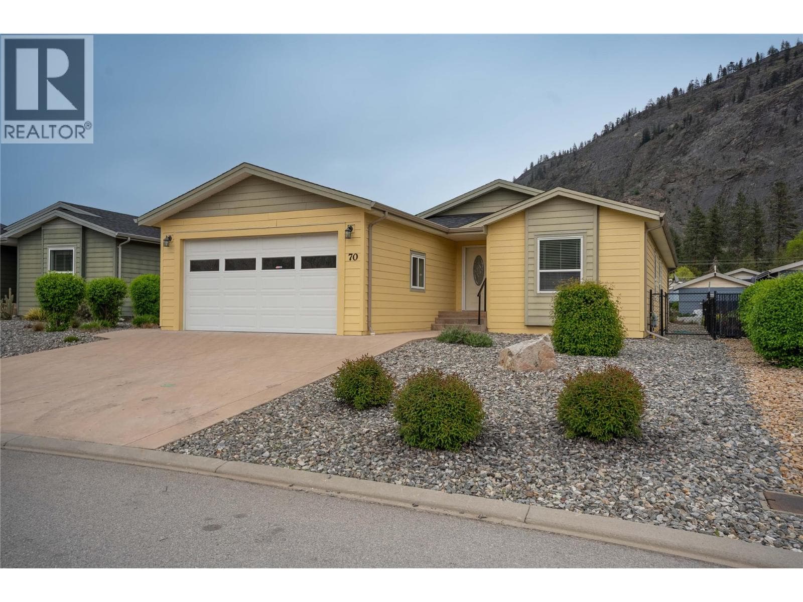 8300 Gallagher Lake Frontage Road Unit# 70, Interior REALTORS®