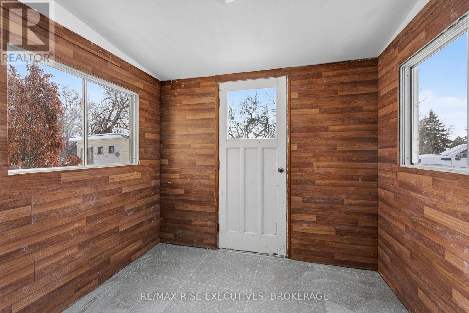 750 MOIRA ROAD, Kingston — photo 4