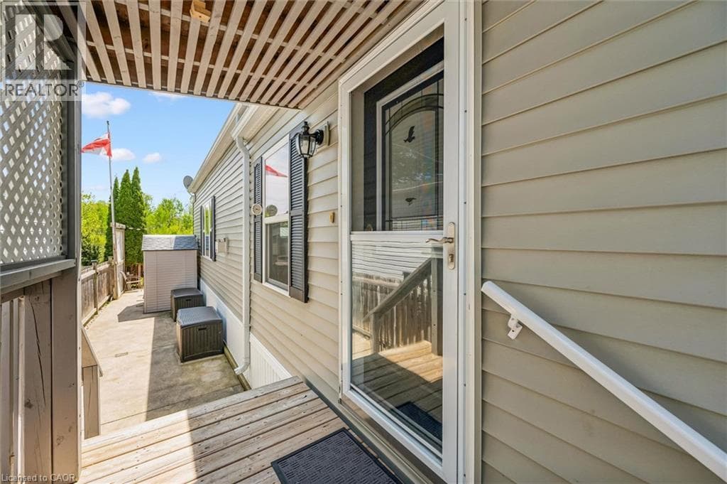 56 ASH AVE Avenue, Cornerstone — photo 3