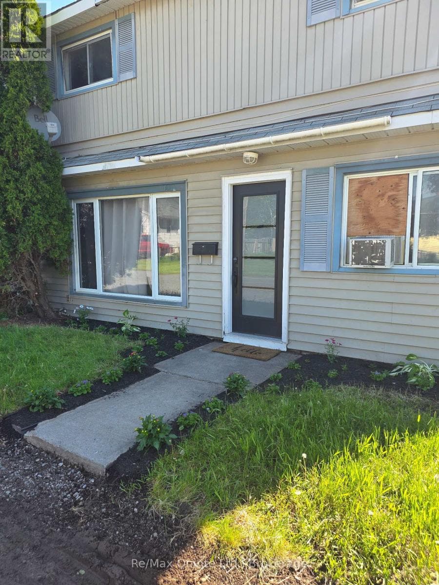 60 OXFORD ROAD, Central Lakes — photo 2