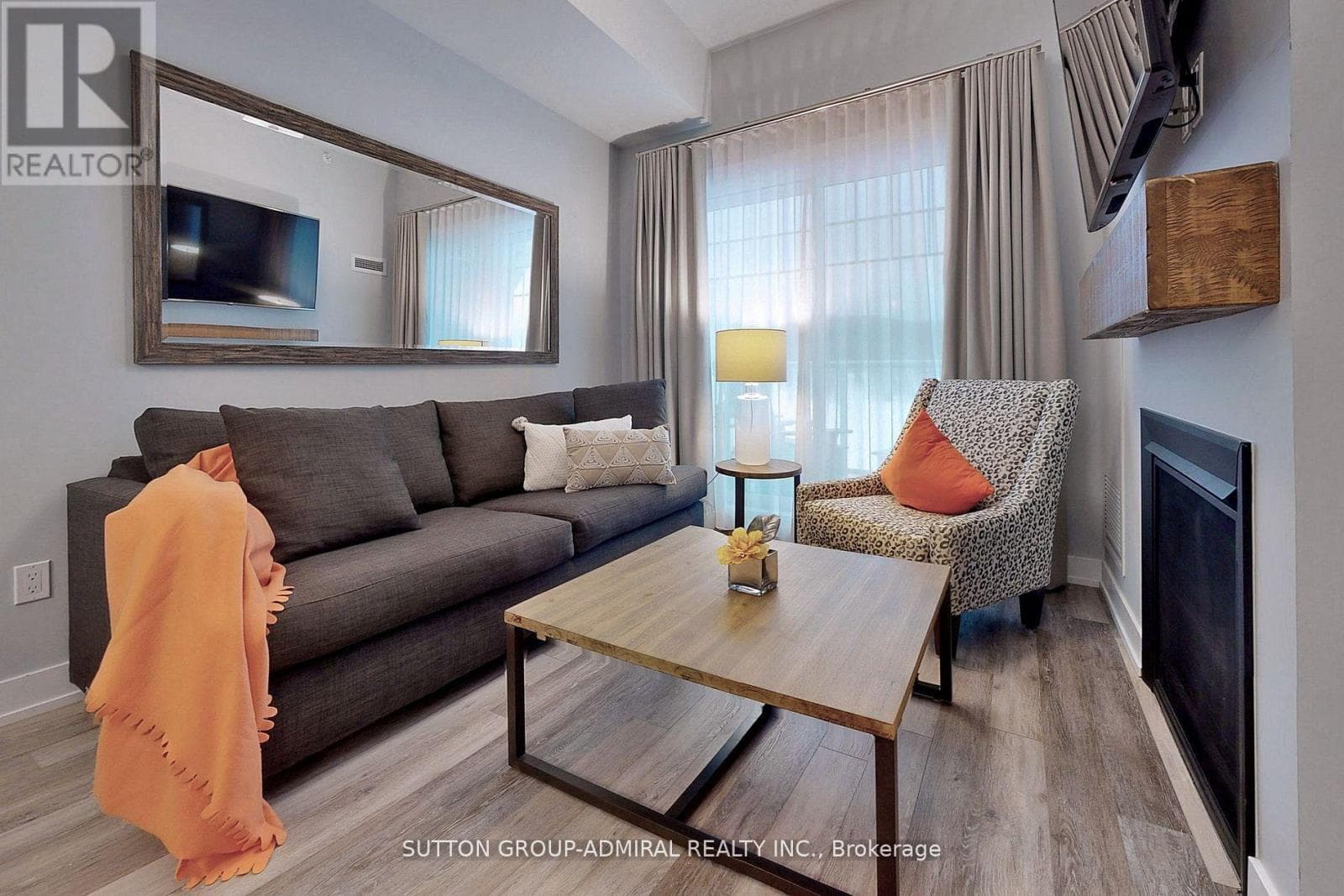 425 - 25 PEN LAKE POINT ROAD, Toronto — photo 2