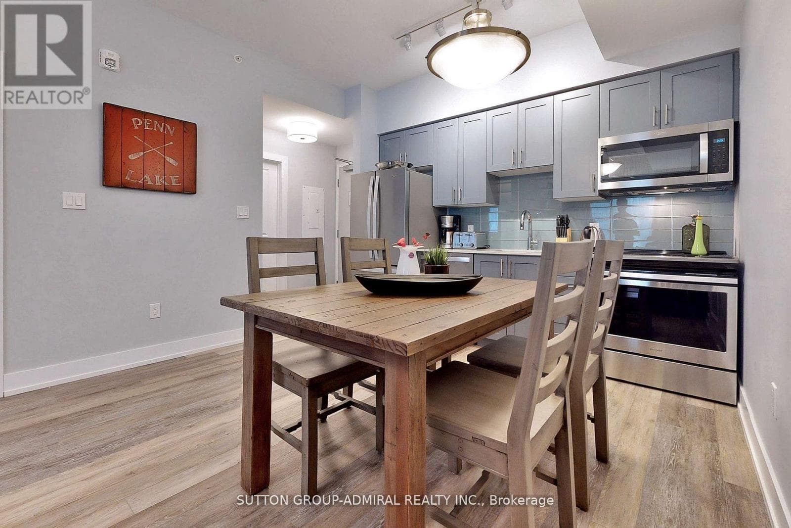 425 - 25 PEN LAKE POINT ROAD, Toronto — photo 4