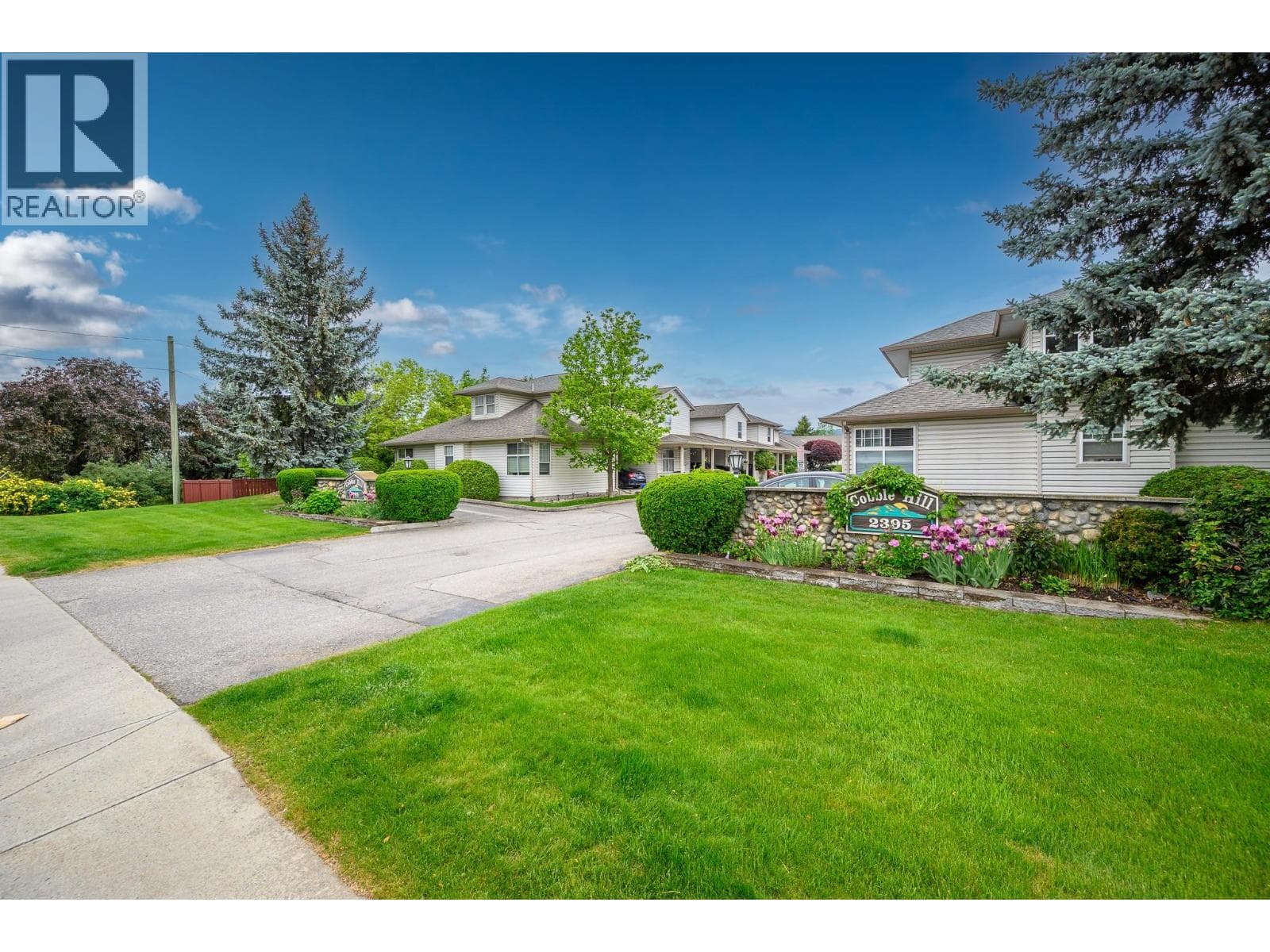 2395 Pleasant Valley Road Unit# 5 in 