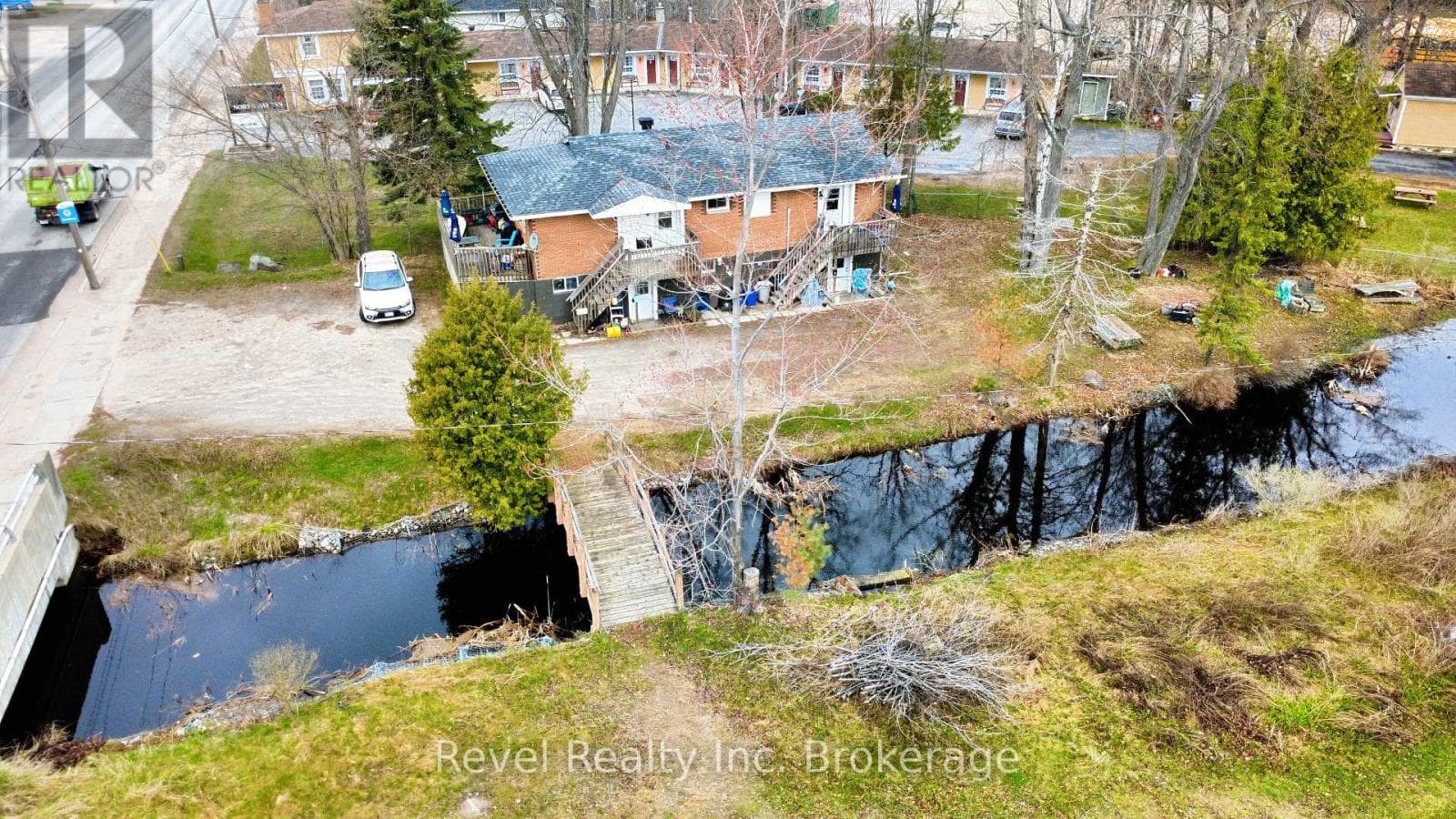 668 LAKESHORE DRIVE, North Bay — photo 5