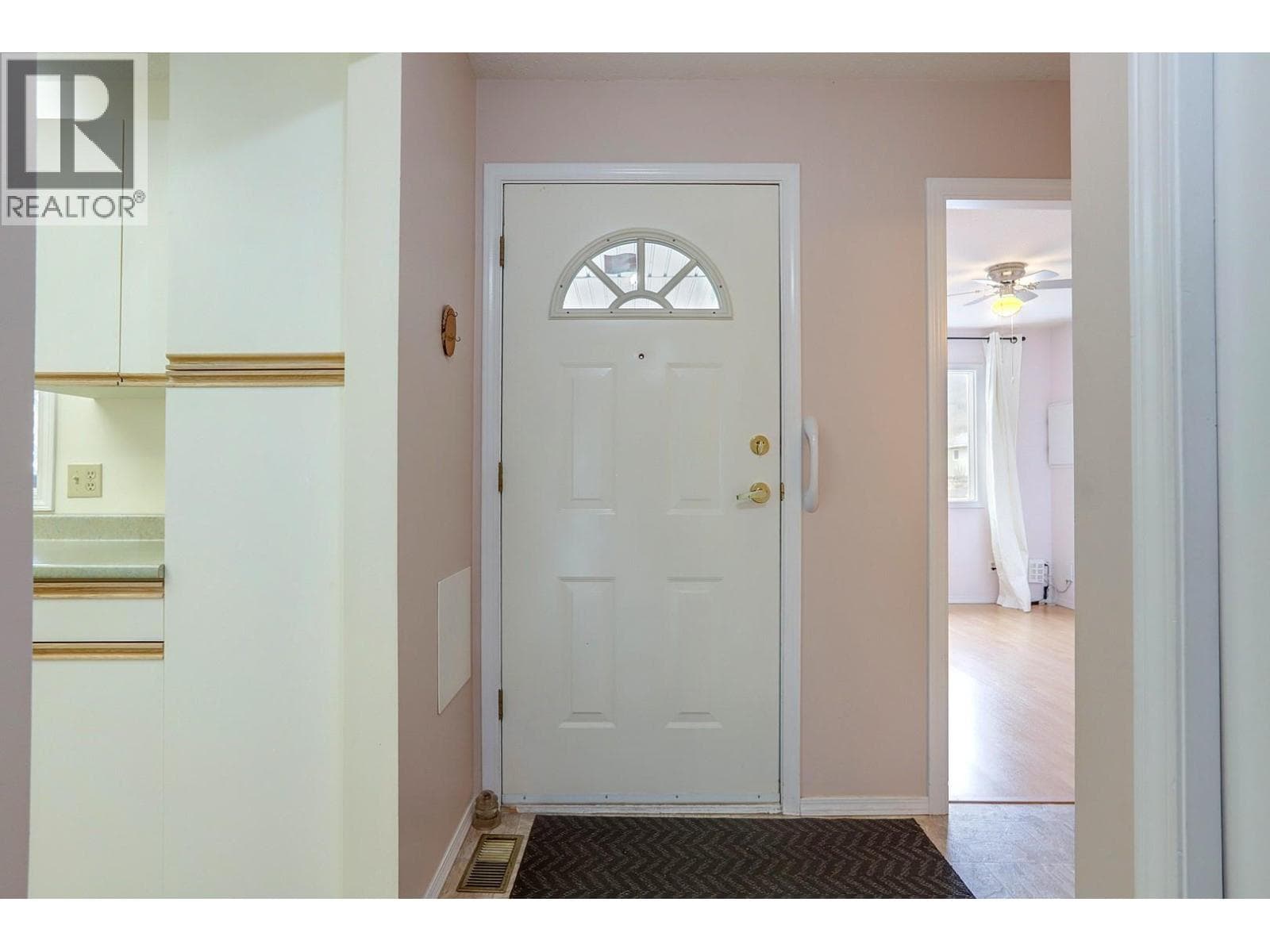 2180 Fletcher Avenue Unit# 2, Interior REALTORS® — photo 3