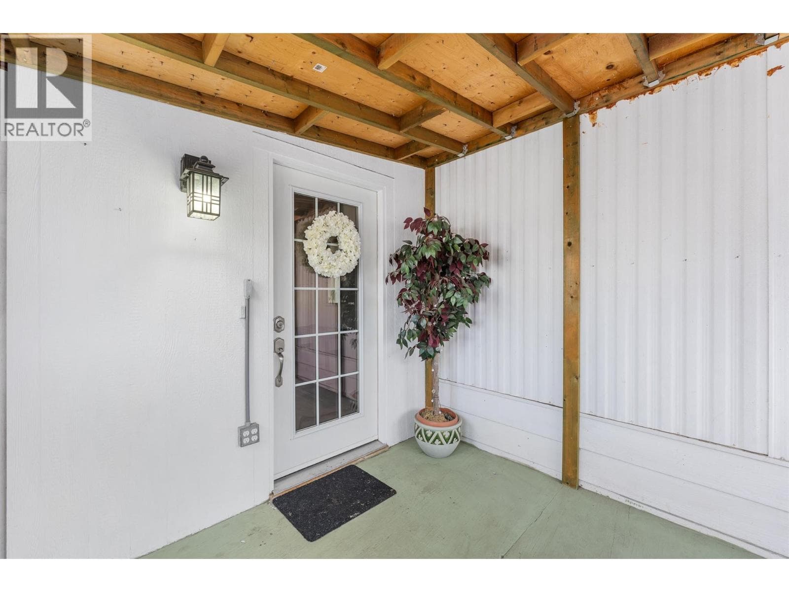 1999 97 HIGHWAY SOUTH UNIT 221, Interior REALTORS® — photo 3