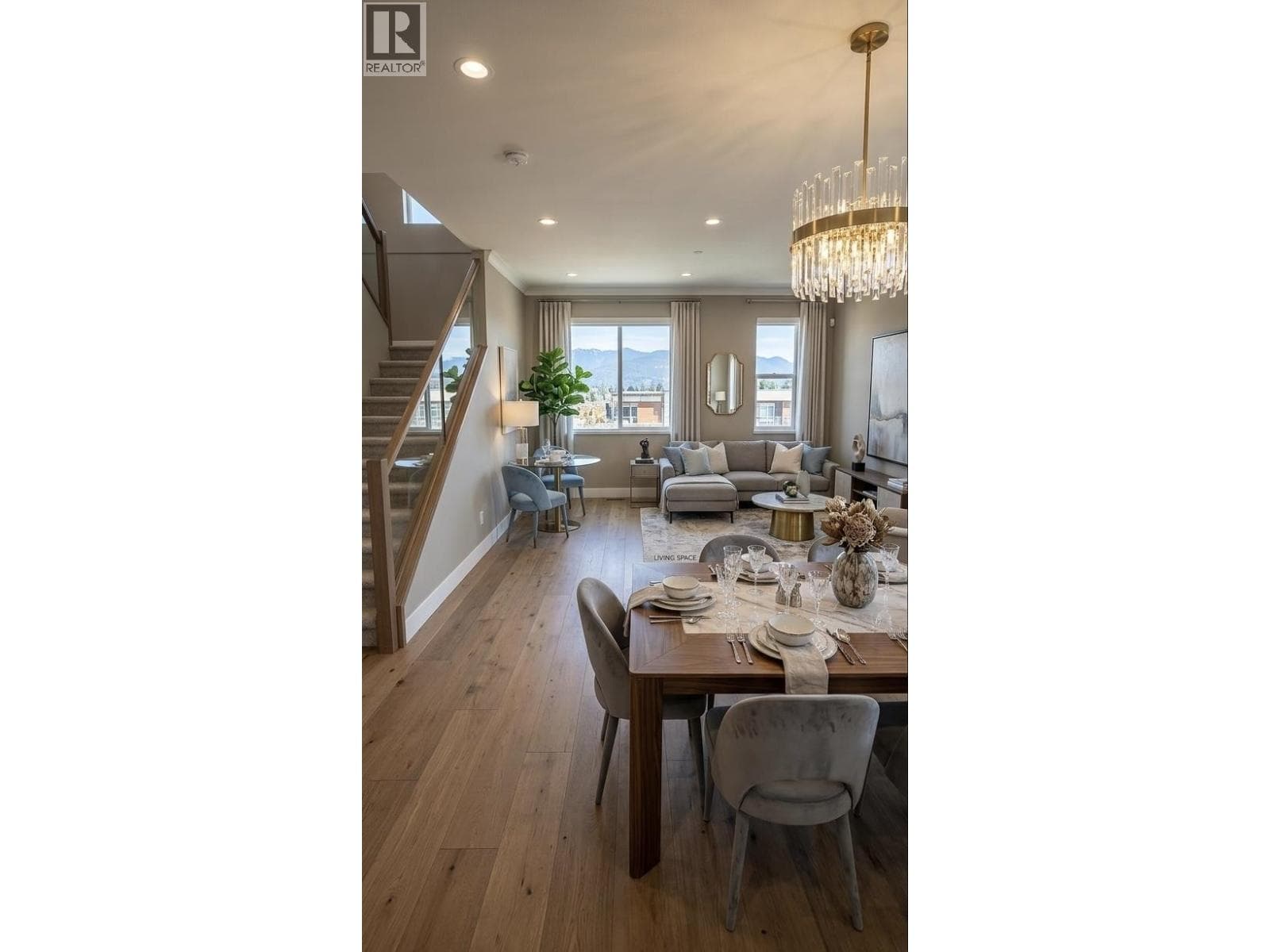 3 7046 SIERRA DRIVE, Greater Vancouver — photo 3