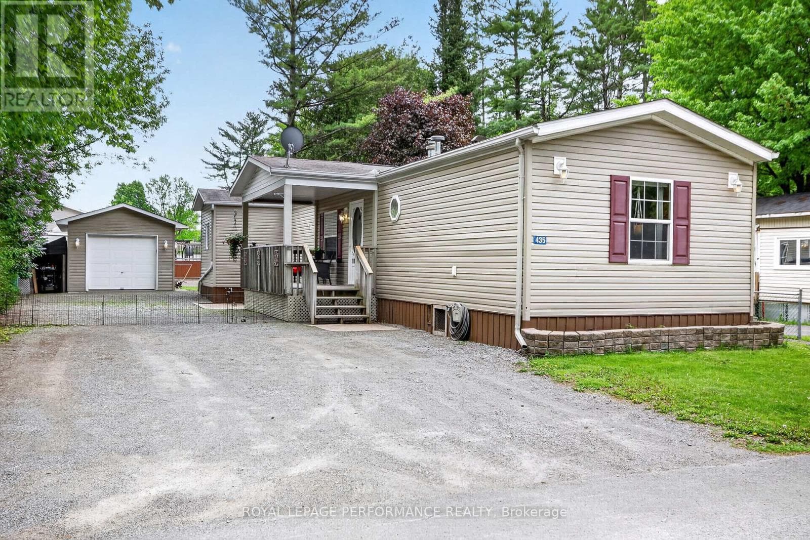 435 - 8250 COUNTY ROAD 17 ROAD, Ottawa — photo 2