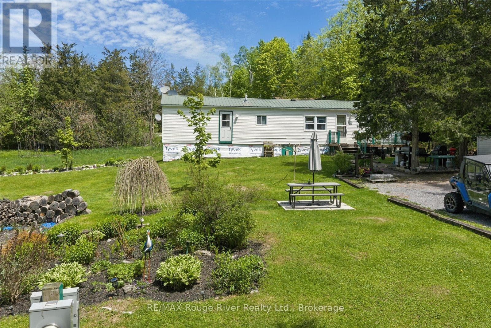 189 PINE LANE, Central Lakes — photo 2