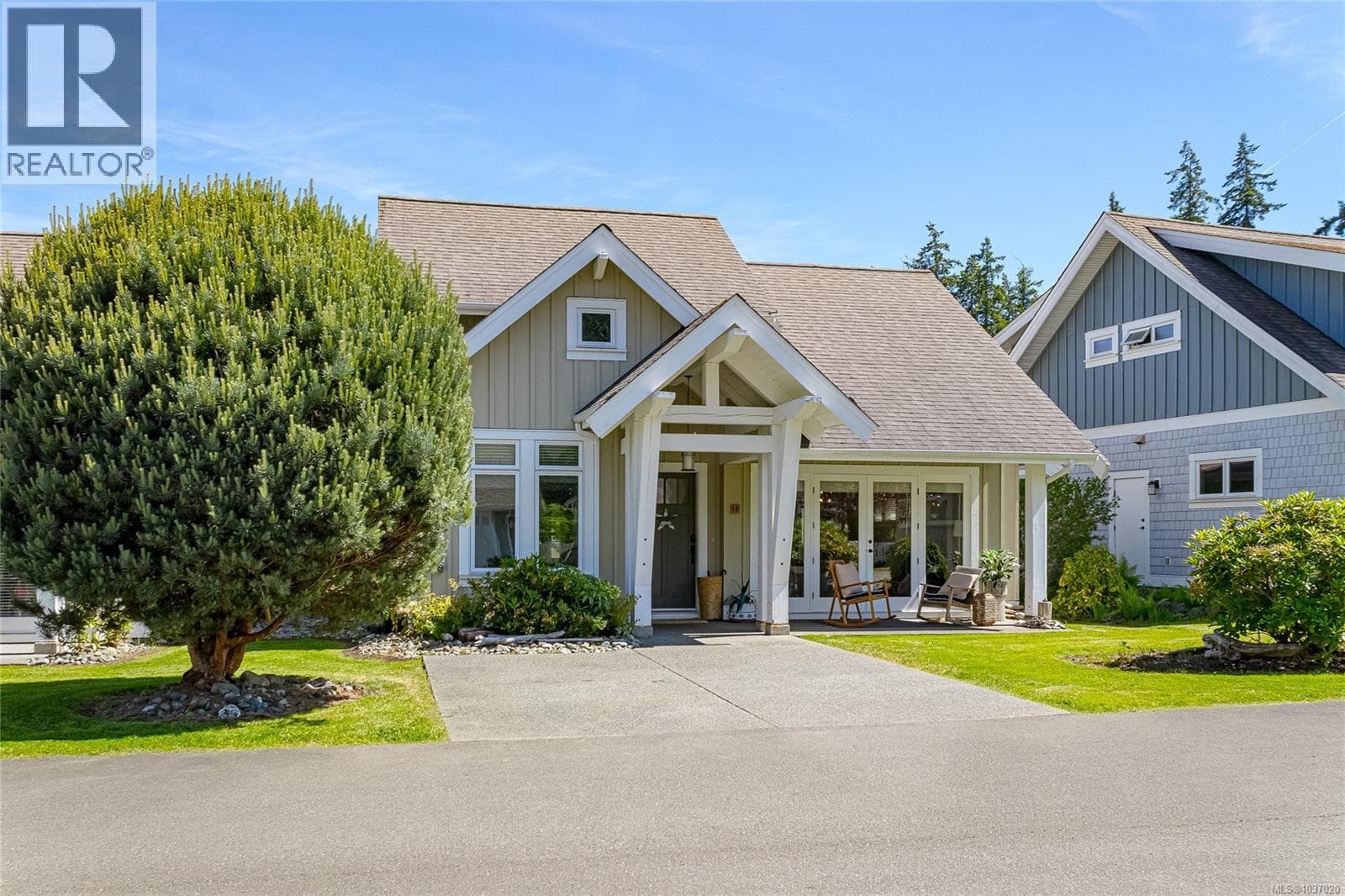 15 5251 Island Hwy W, Vancouver Island