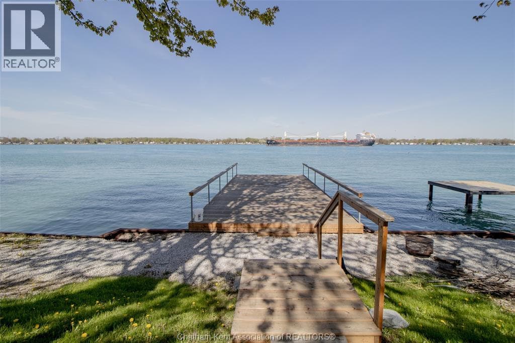3057 ST.CLAIR PARKWAY, Chatham Kent — photo 4
