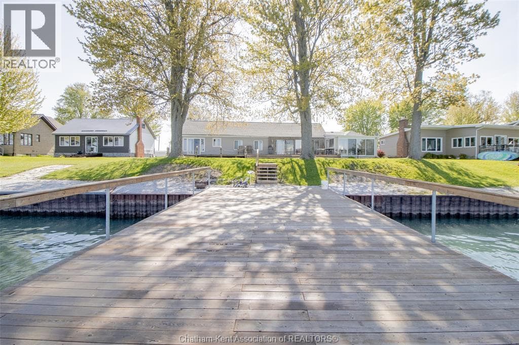 3057 ST.CLAIR PARKWAY, Chatham Kent — photo 3