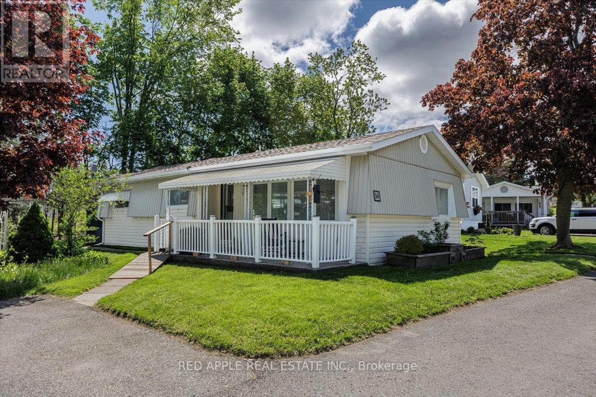 30 FLORA COURT in 