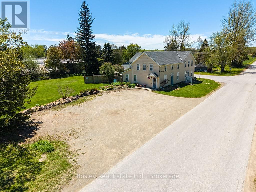 726004 22B SIDE ROAD, OnePoint — photo 3
