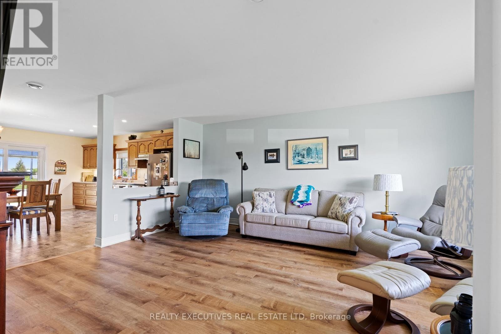 10727 WEST END TERRACE, Rideau St.Lawrence — photo 3