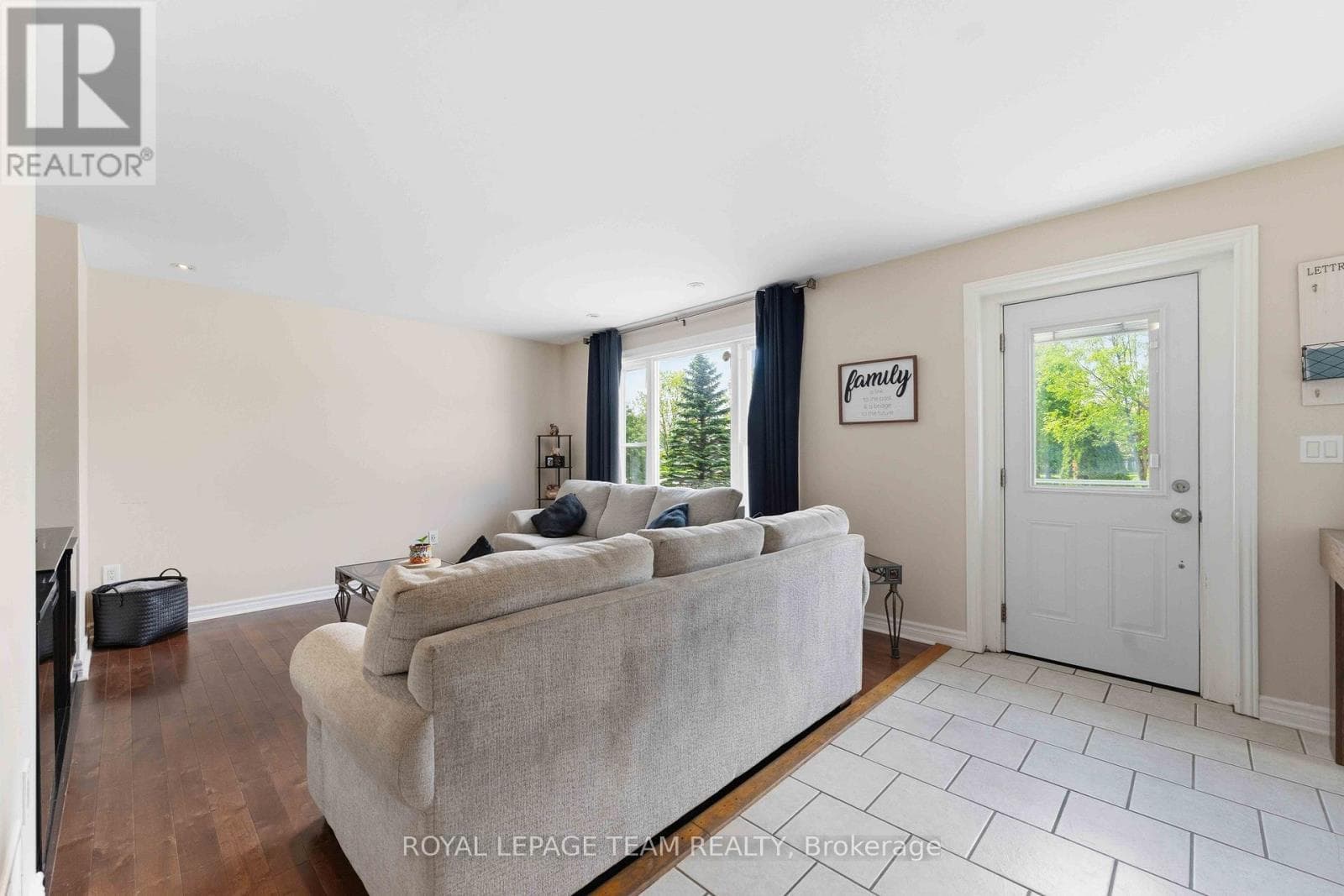 1628 STANLEYFIELD CRESCENT, Ottawa — photo 5