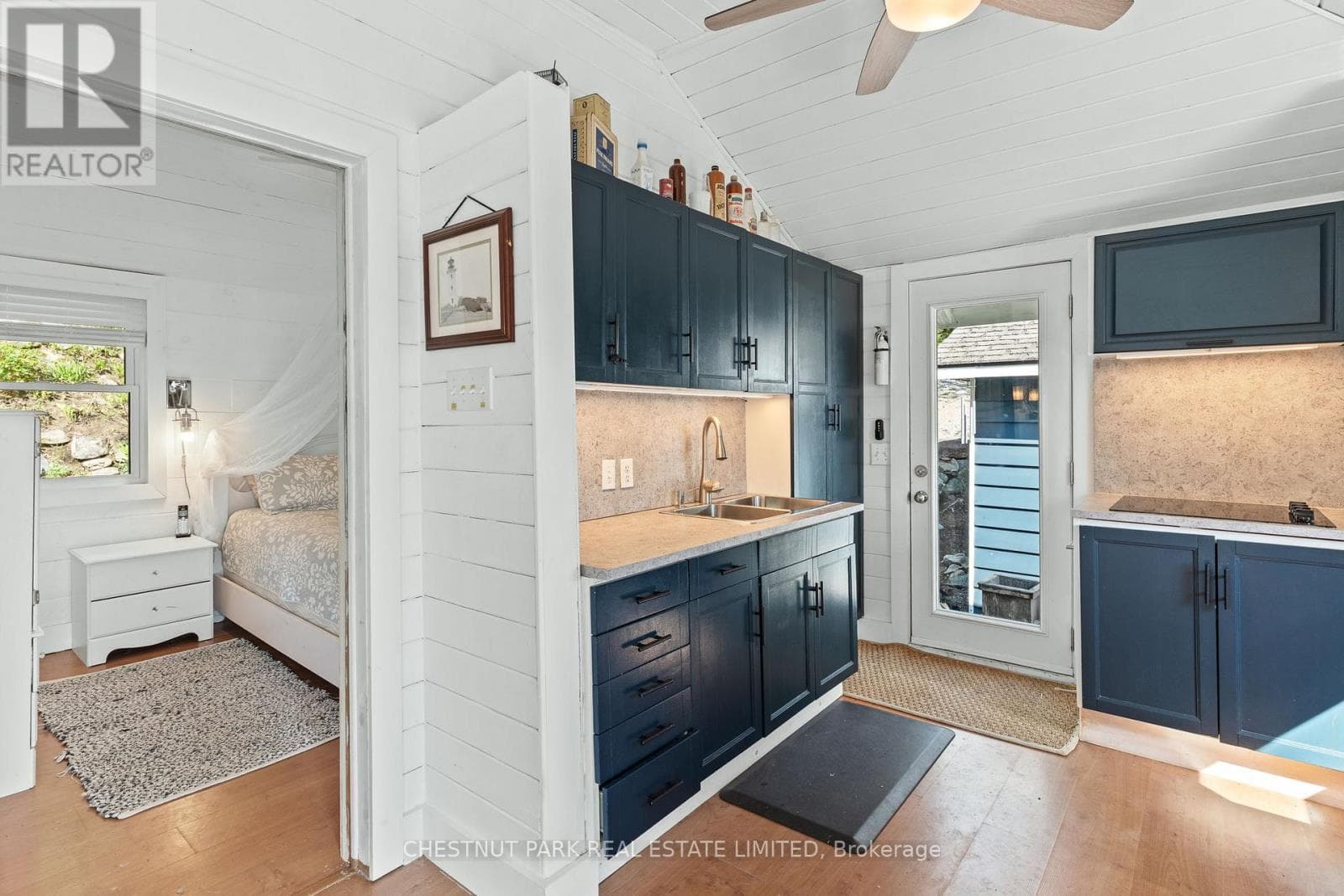 1692 CURRY ROAD, Toronto — photo 4
