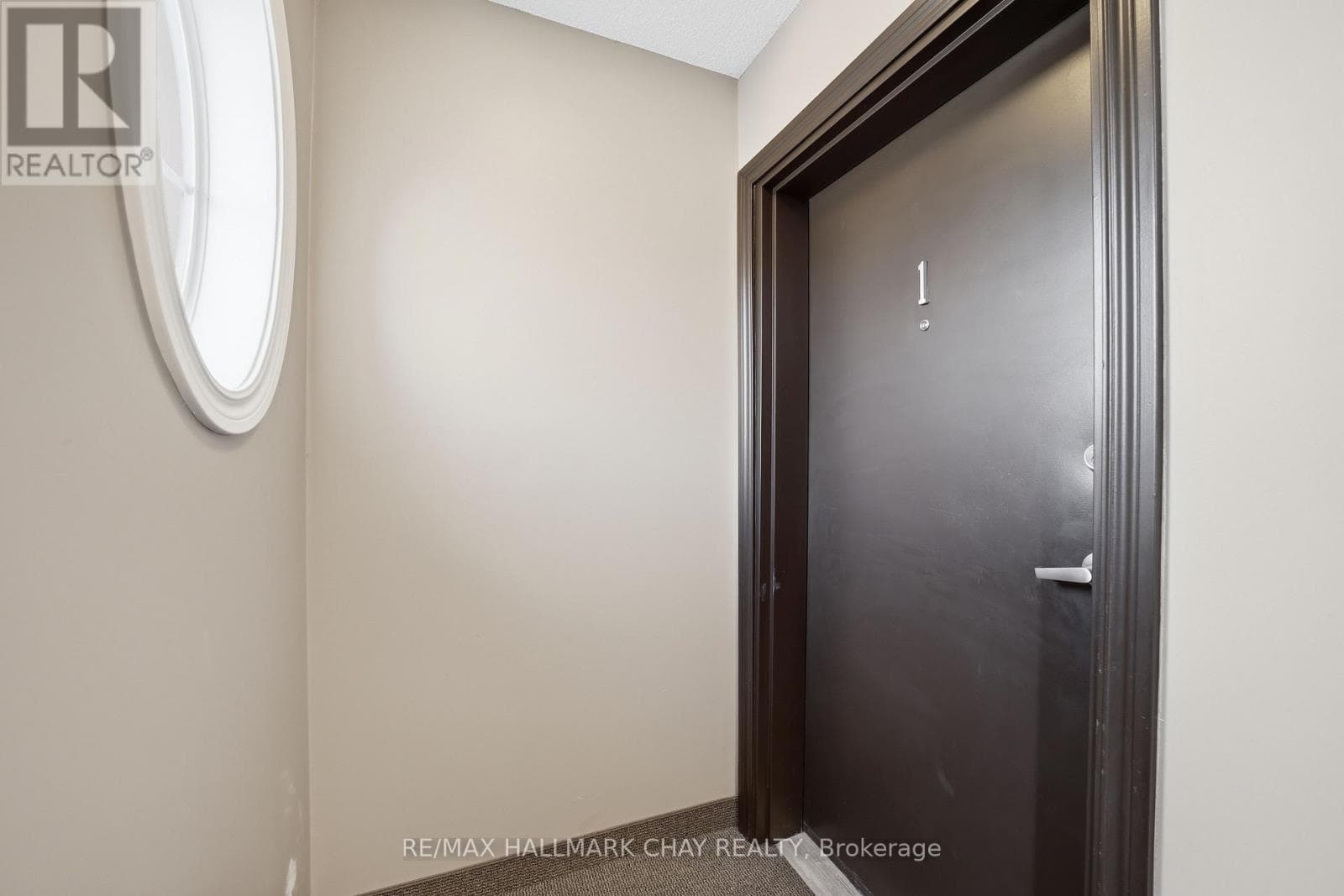 1 - 408 VETERANS DRIVE, Toronto — photo 4