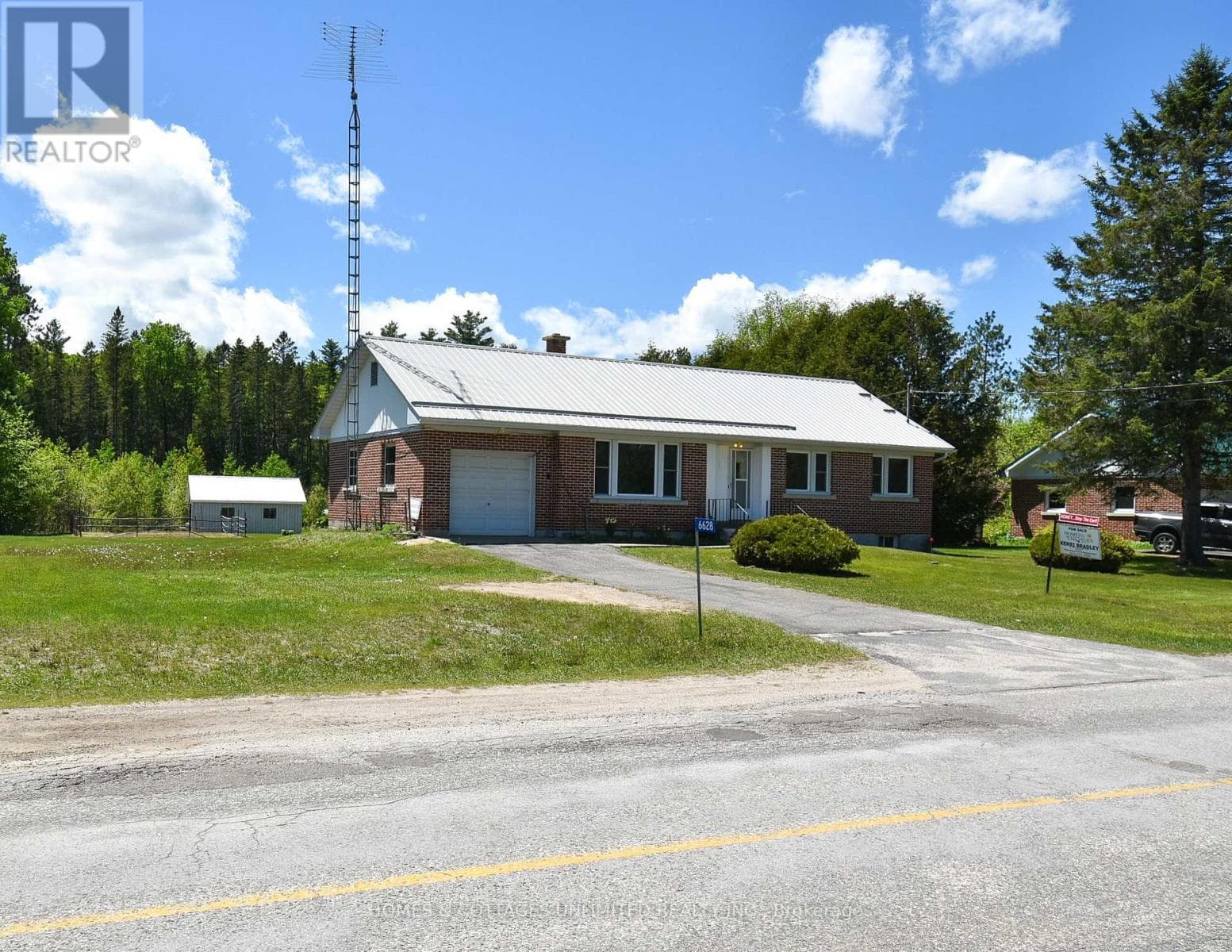 6628 BUCKSHOT LAKE ROAD in 