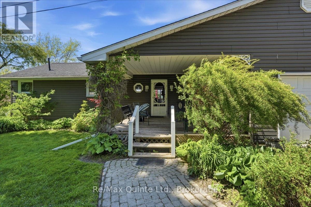 92 BISHOP LANE, Central Lakes — photo 5